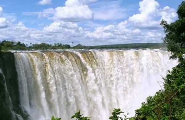 hwange_vic_f_lower_zambezi_14.jpg