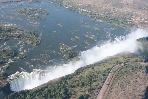 vic_falls_andchobe_14.jpg
